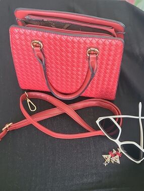 Red Purse, Shoulder Bag with Gold Accents, Woven.